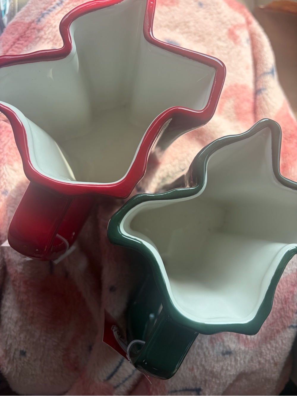 Red green Texas shaped Ceramic coffee mug bundle